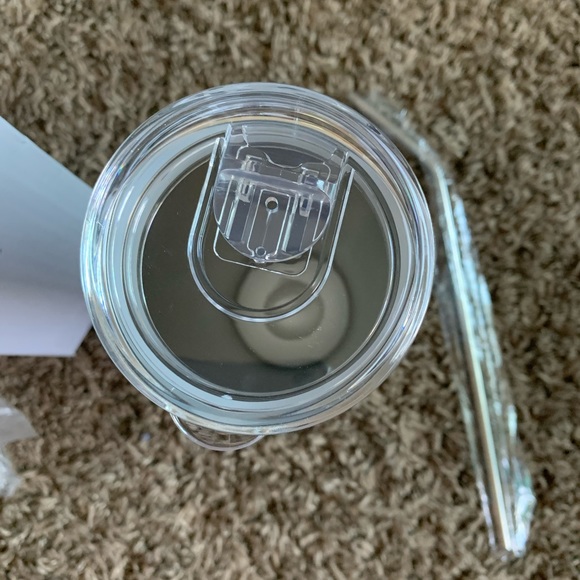 Stainless Steel Tumbler - Picture 4 of 7